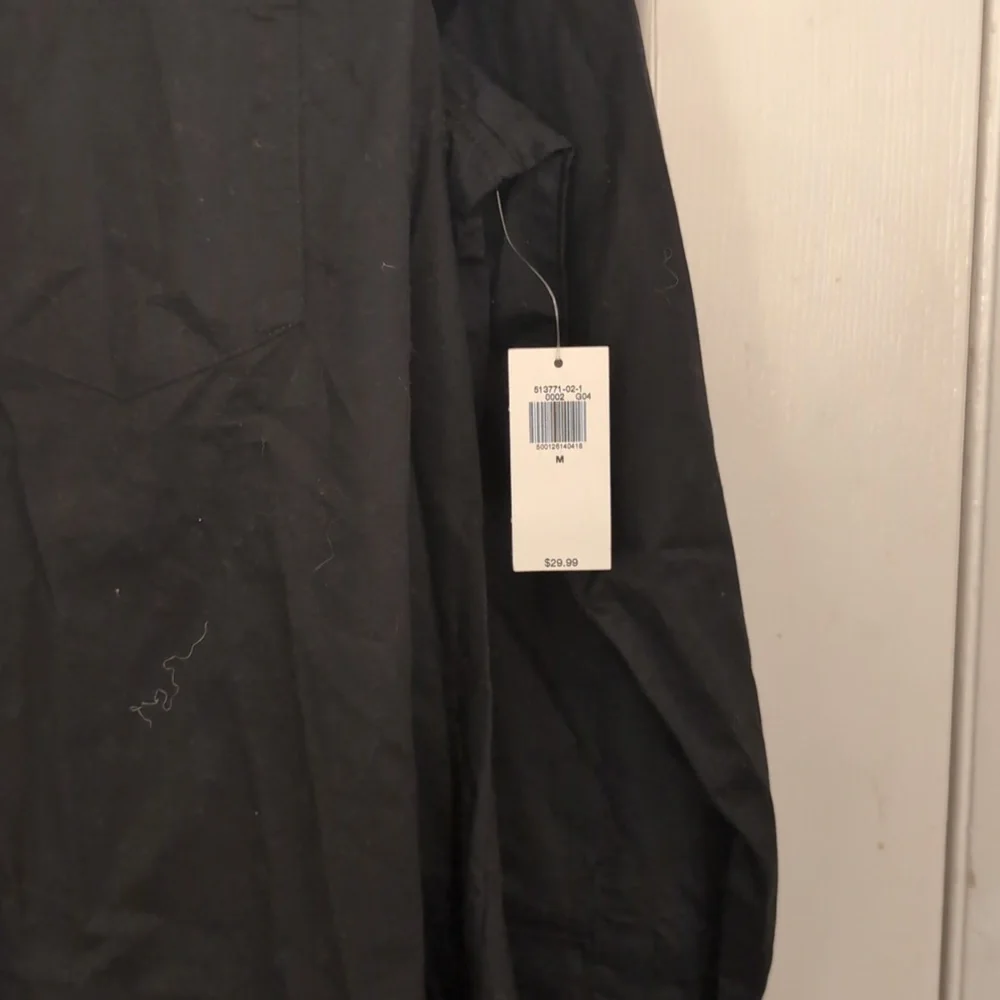 NWT Old Navy The Classic Black Shirt - Picture 4 of 4